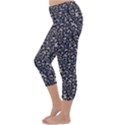 Brown Giraffe Pattern Capri Winter Leggings  View2