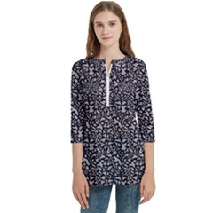 Brown Giraffe Pattern Women s Zip Front V-neck 3/4 Sleeve Casual Top Pocket Shirt