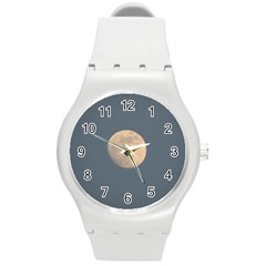 The Moon And Blue Sky Round Plastic Sport Watch (m)