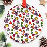 Doodle Wallpaper Ornament (Round) Front