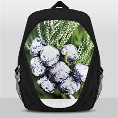 Gin T- Shirt Gin Juniper Berry Plant Photo T- Shirt Backpack Bag