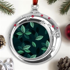 Foliage Metal Snowflake Red Crystal Round Ornament