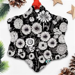 Mid Century Retro Floral 1970s 1960s Pattern 87 Mid Century Retro Floral 1970s 1960s Pattern 86 Snowflake Ornament (two Sides)